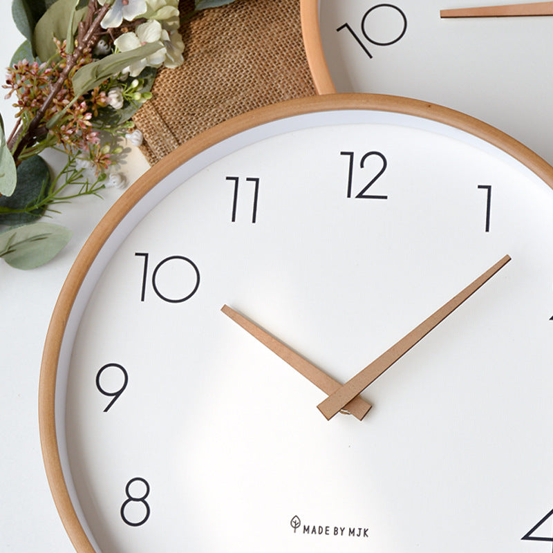 Nordic Wall Clock Household Living Room Log Modern Simple Wall Clock Silent Fashion Bedroom Japanese Solid Wood Clock